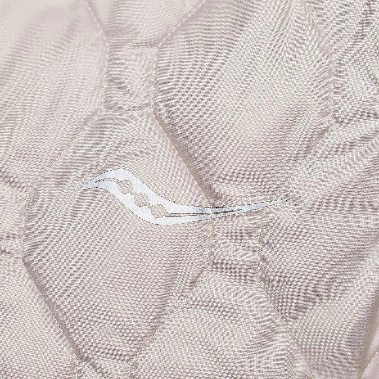 Жилетка Saucony HURRICANE INSULATED VEST SAW800522-DV