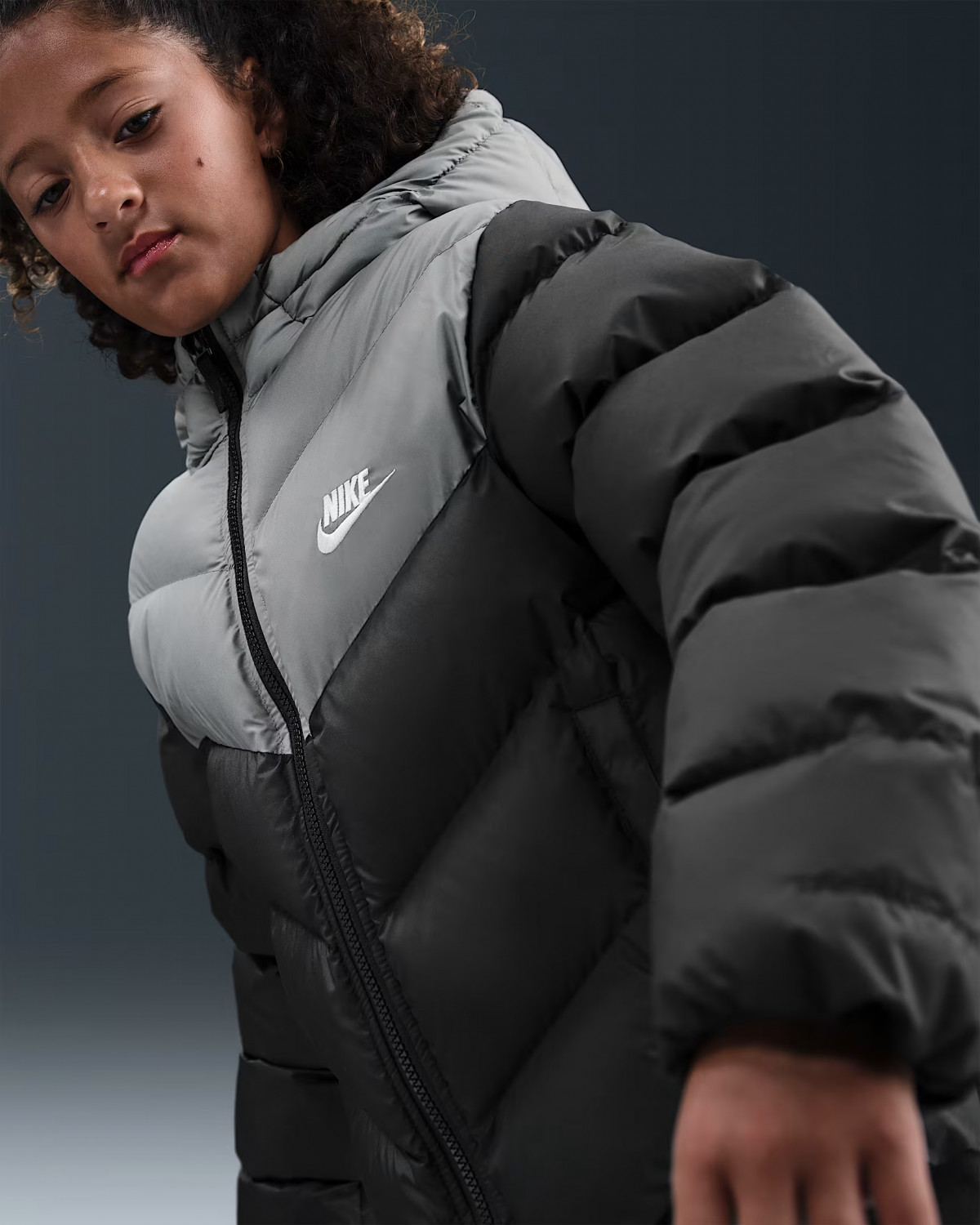 Куртка підліткова K NSW TF ADP PUFFER COLORBLOCK IB6164-010 Nike L Чорний IB6164-010