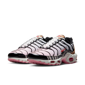 Кросівки Nike WMNS AIR MAX PLUS DZ4842-600
