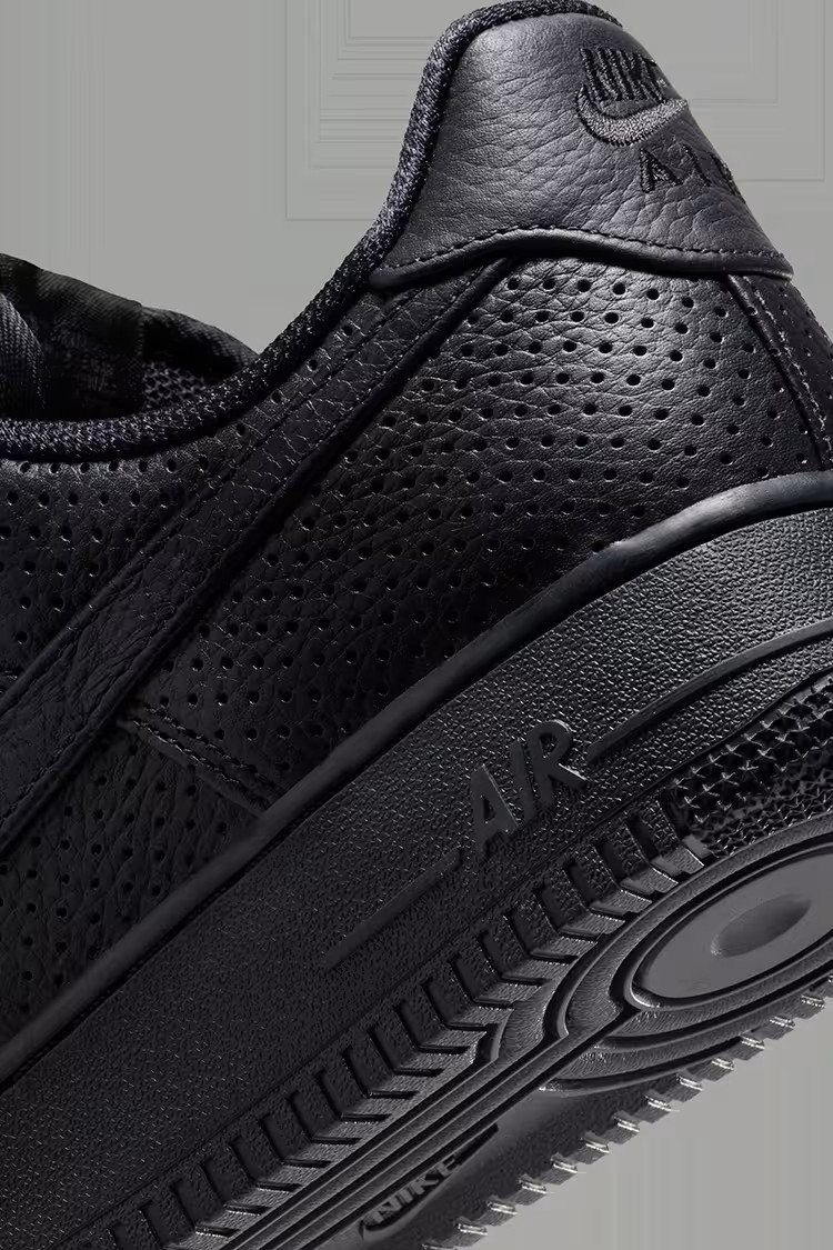 Кросівки чоловічі Nike Air Force 1 Sp Xld Black HF8189-001
