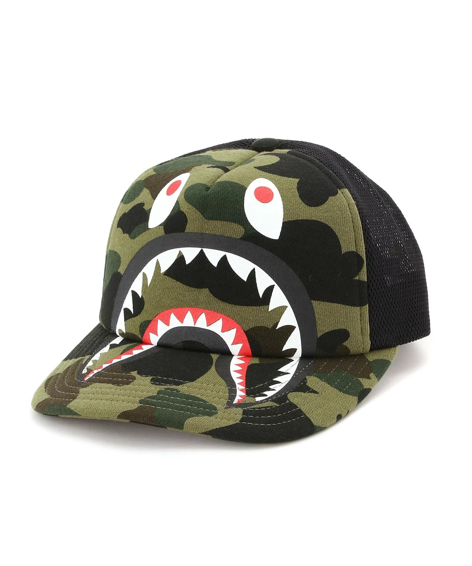 Бейсболка A BATHING APE Men's Goods 1ST CAMO SHARK MESH CAP 1K70180008