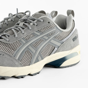 Кросівки Asics Gel-1090v2 1203A382-020