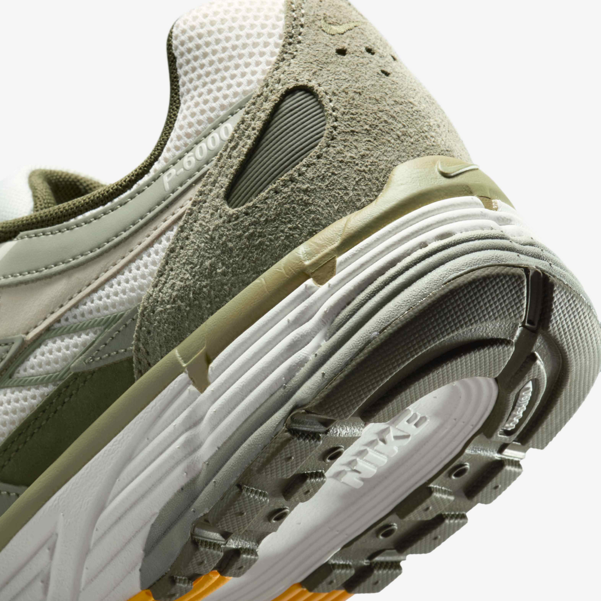 Кросівки Nike P-6000 IH0246-320