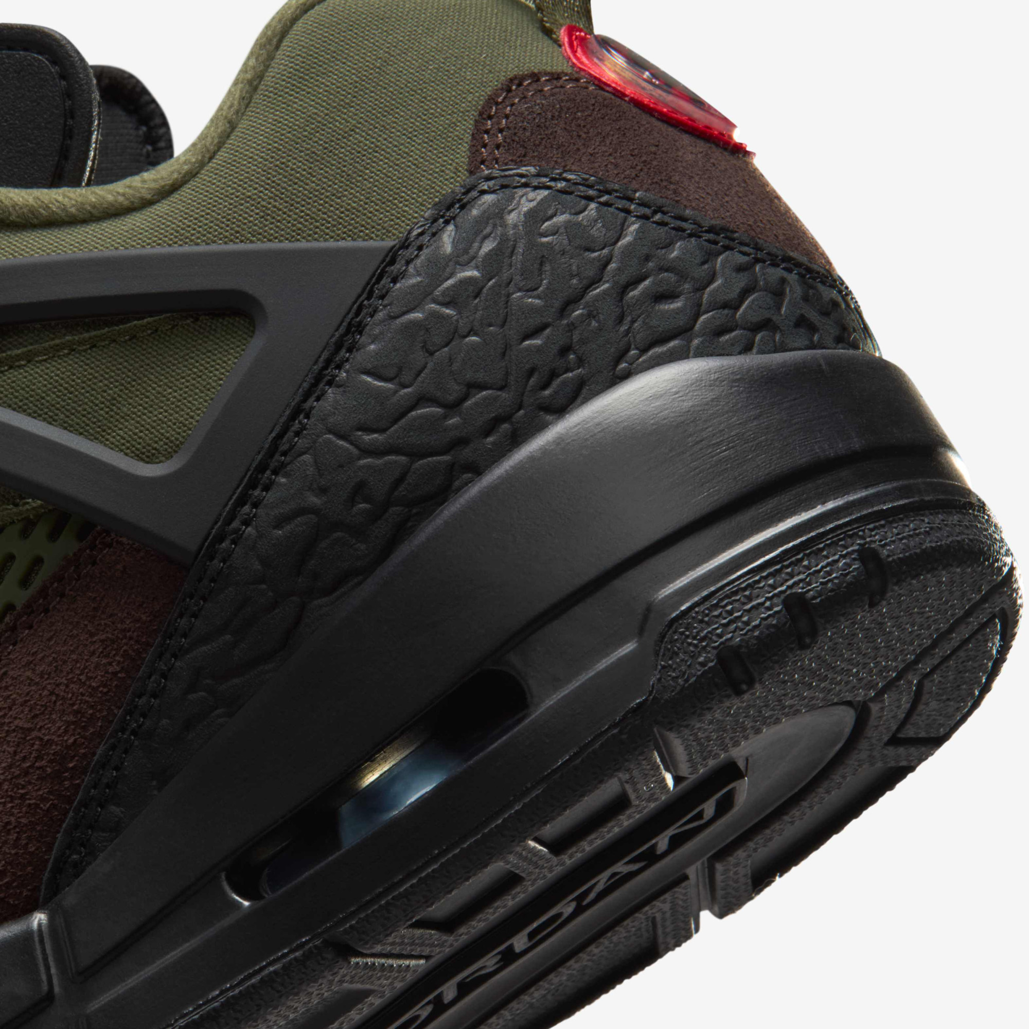 Кросівки чоловічі Air Jordan Spizike Low Olive IH1782-200