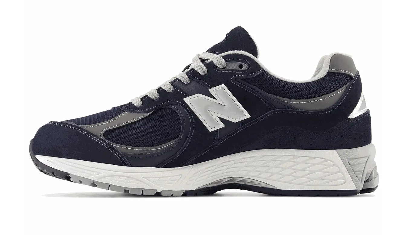 Кросівки New balance 2002 gore tex M2002RXK
