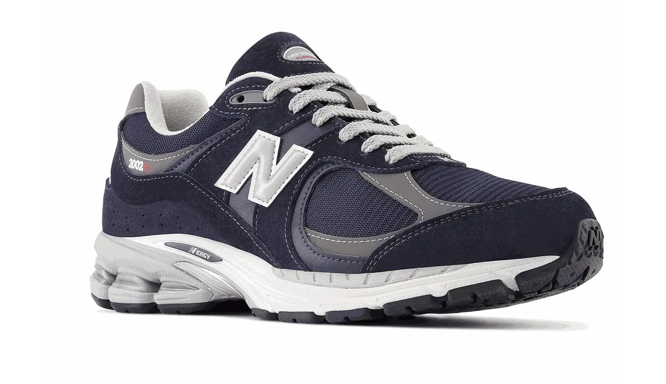 Кросівки New balance 2002 gore tex M2002RXK