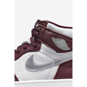 Кросівки Air Jordan 1 Retro High OG 'Bordeaux' 555088-611
