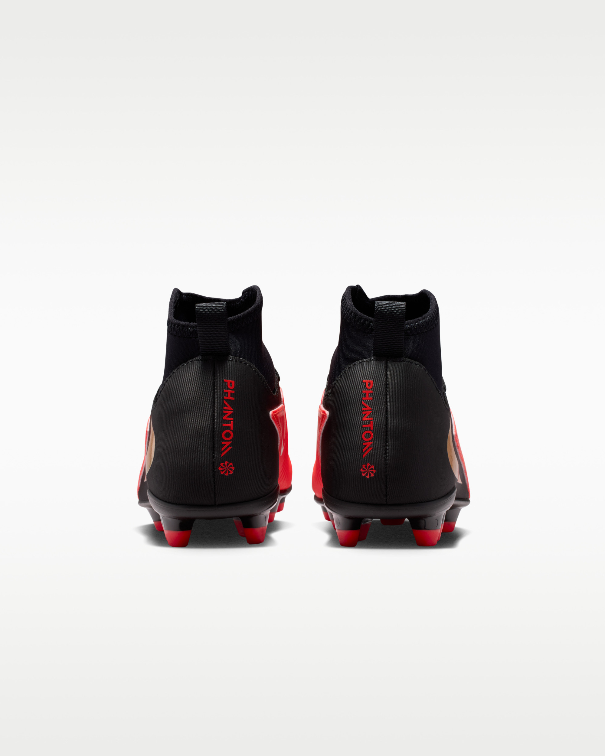 Бутси Nike JR PHANTOM 6 HIGH CLUB FG/MG HQ2022-600