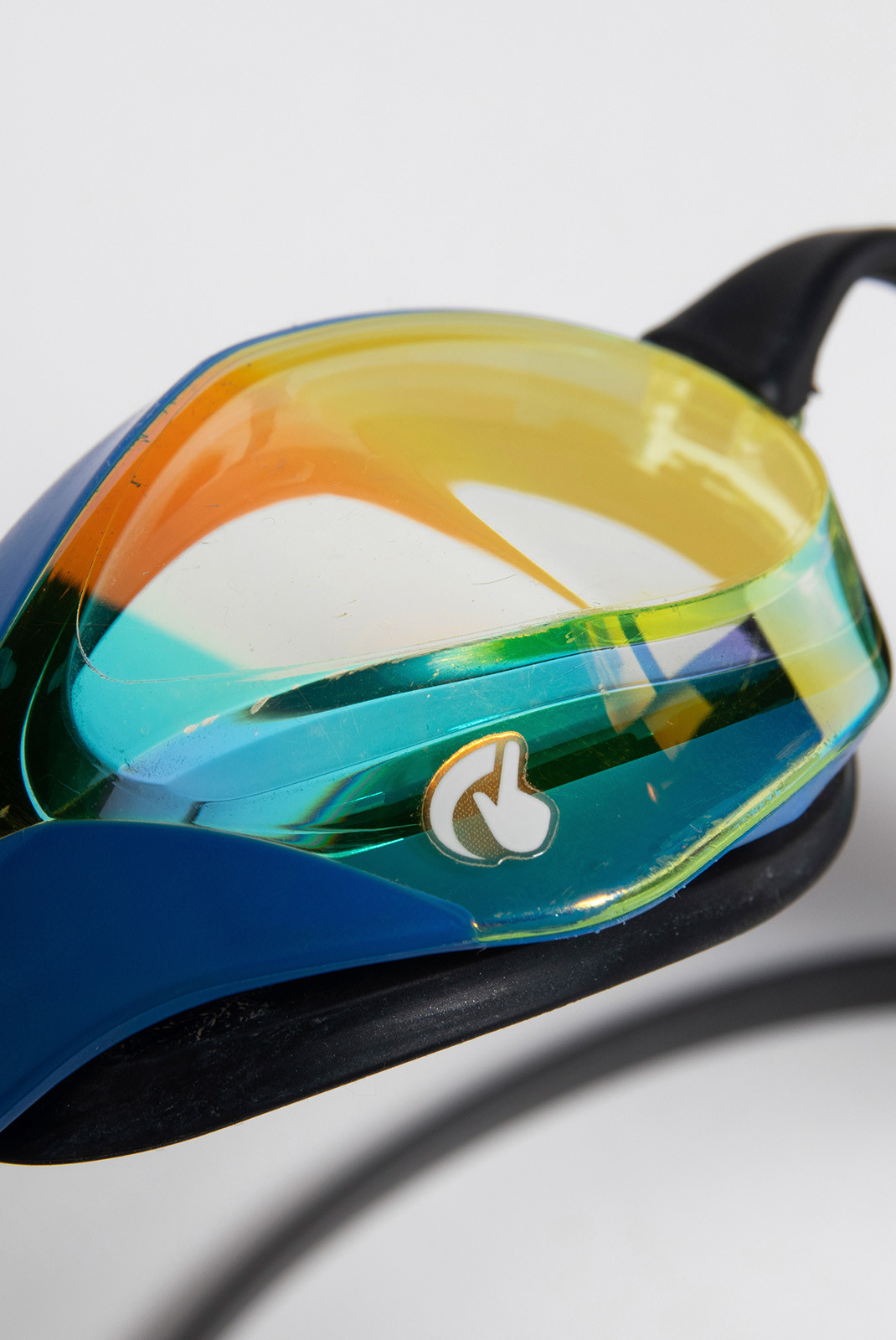 Окуляри для плавання Arena COBRA ULTRA SWIPE MR 002507-370