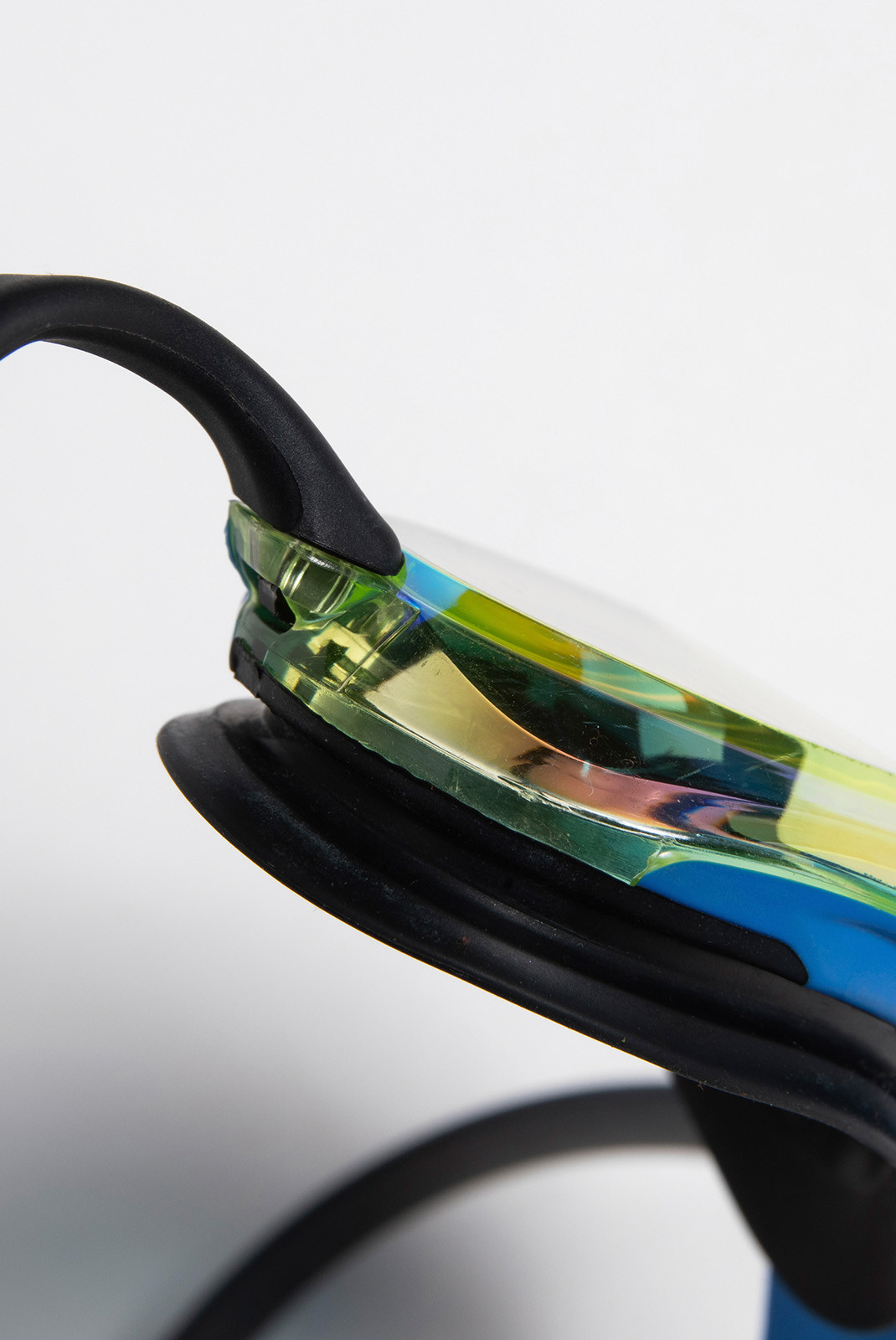 Окуляри для плавання Arena COBRA ULTRA SWIPE MR 002507-370