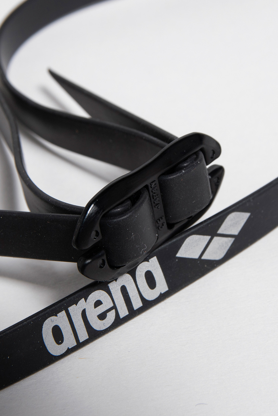 Окуляри для плавання Arena COBRA ULTRA SWIPE MR 002507-370