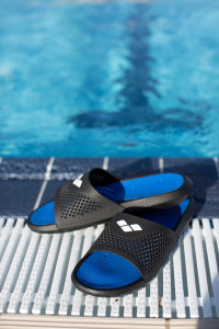 Тапочки для басейну Arena BRUNO 004372-103