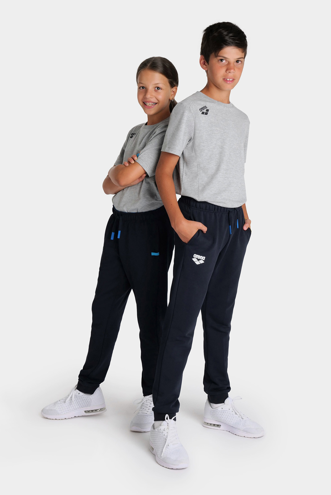 Штани Arena TEAM PANT SOLID 005350-700