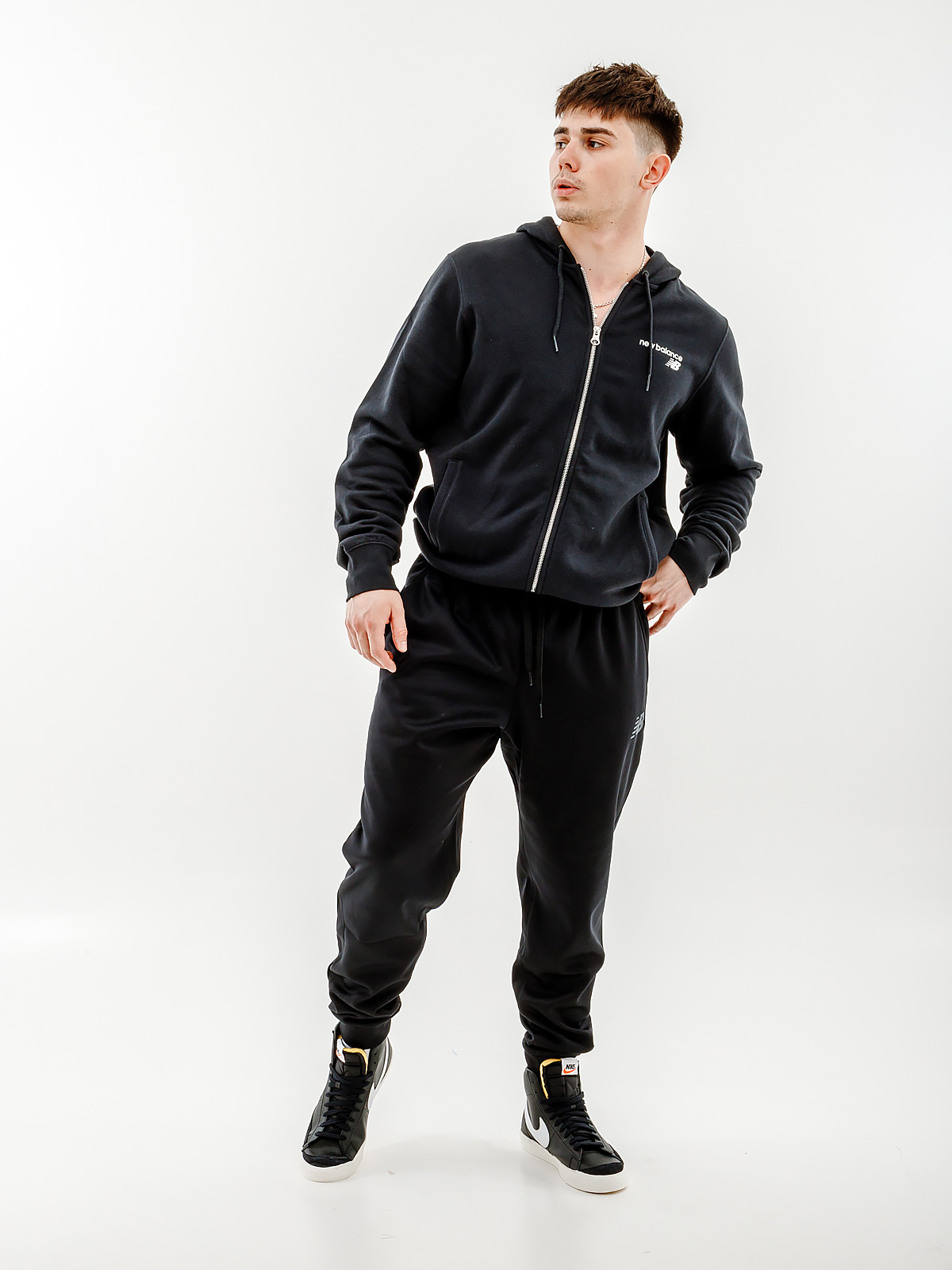 Штани New Balance Tenacity Performance MP23022BK