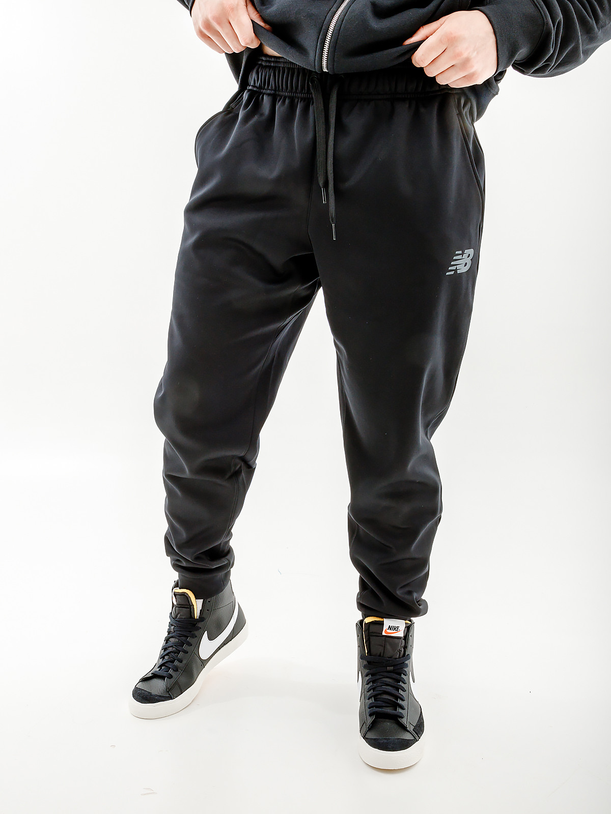 Штани New Balance Tenacity Performance MP23022BK