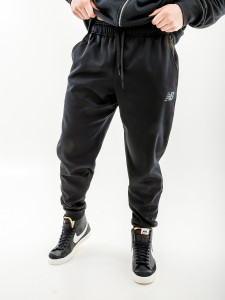 Штани New Balance Tenacity Performance MP23022BK