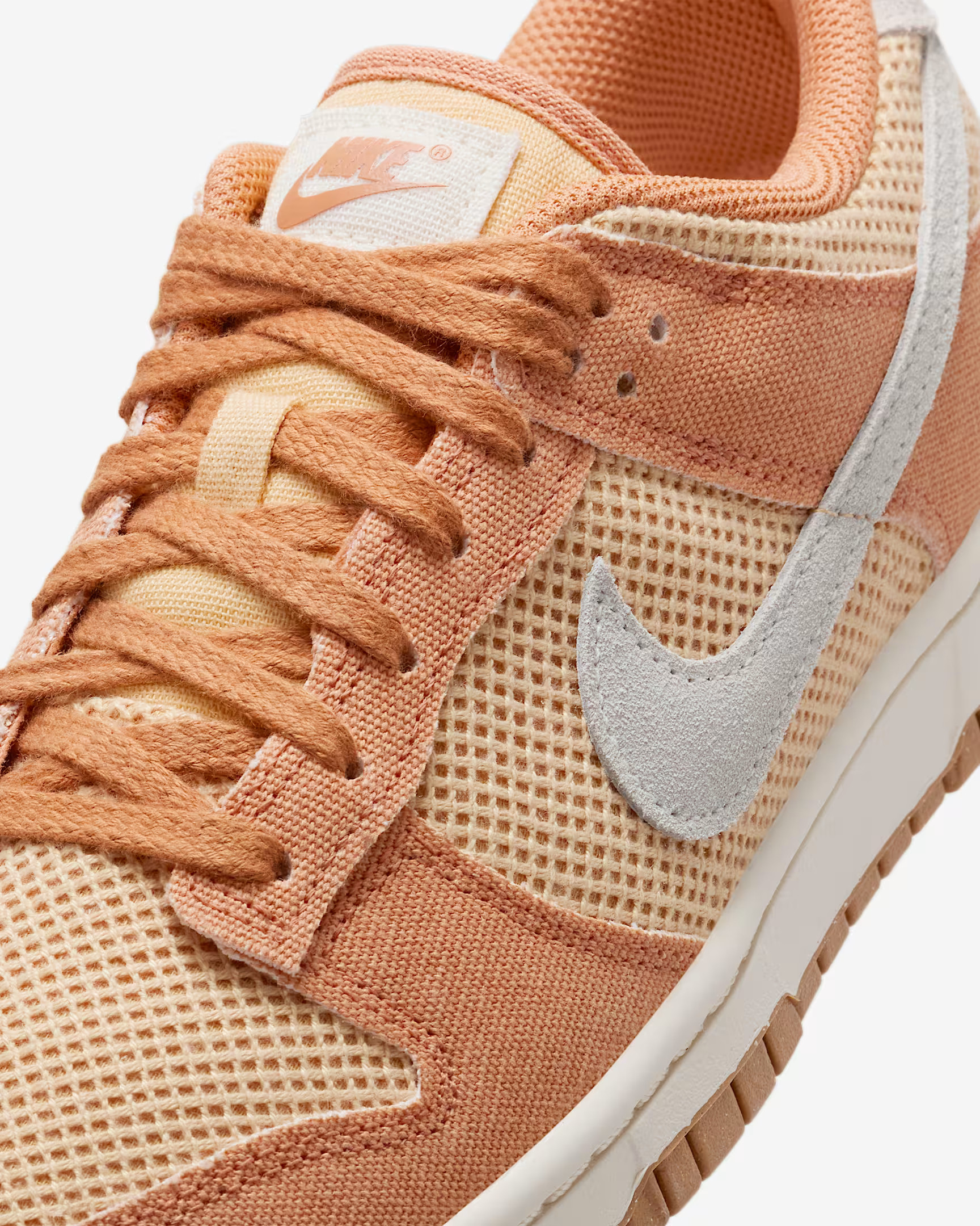 Кросівки Nike Dunk Low HJ5864-200