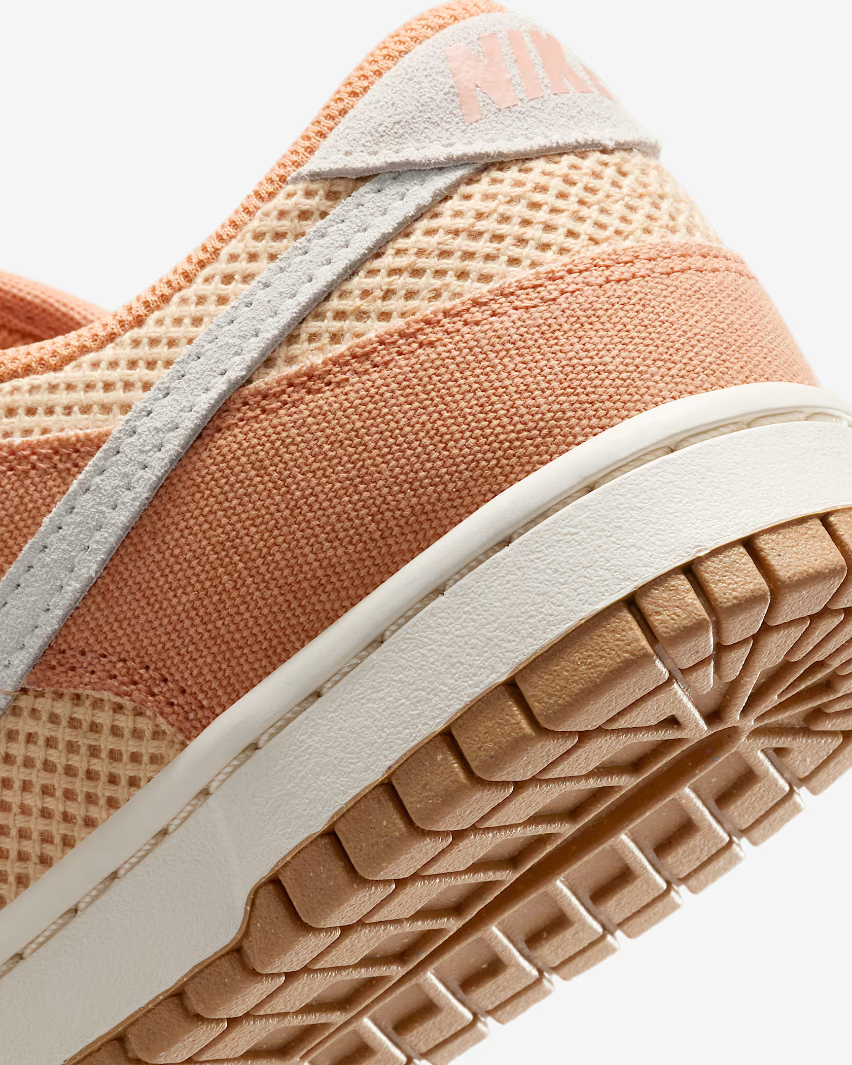 Кросівки Nike Dunk Low HJ5864-200