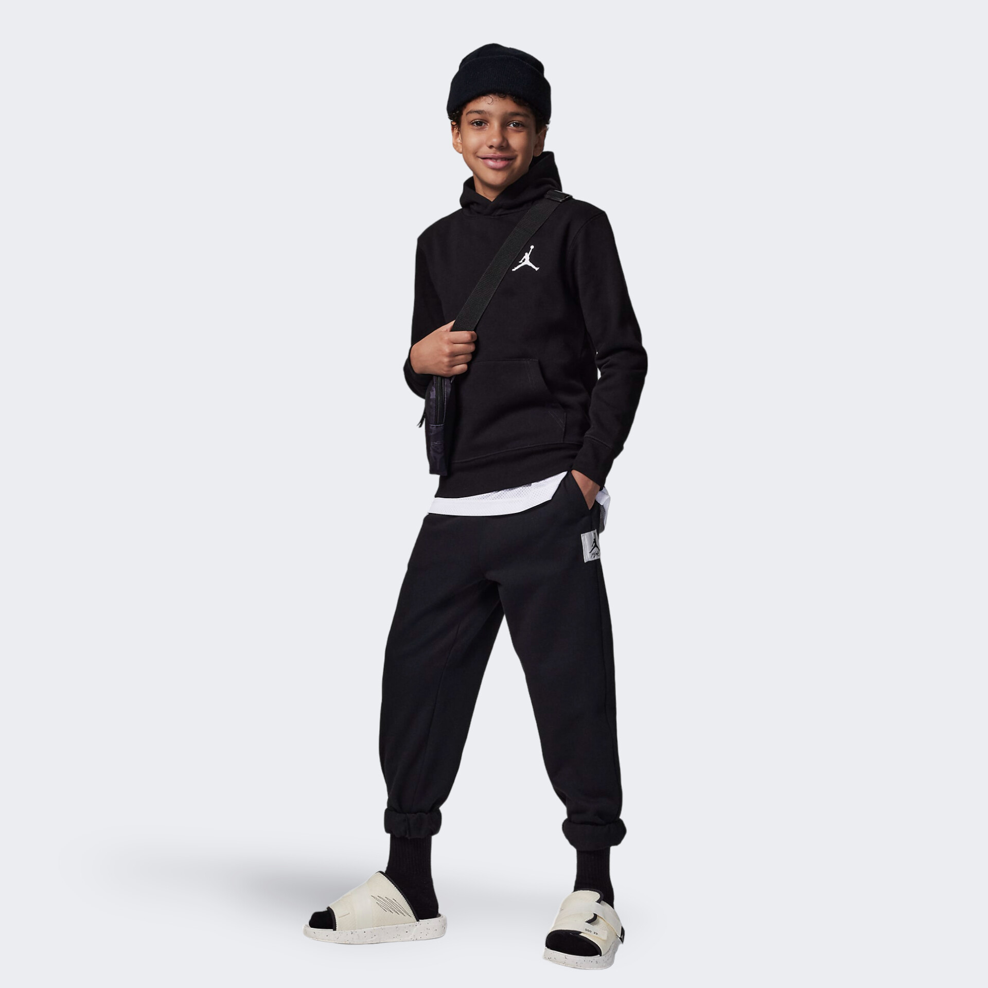 Толстовка JORDAN ESSENTIALS PO HOODIE 95C551-023