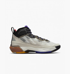 Кросівки DD6958-060