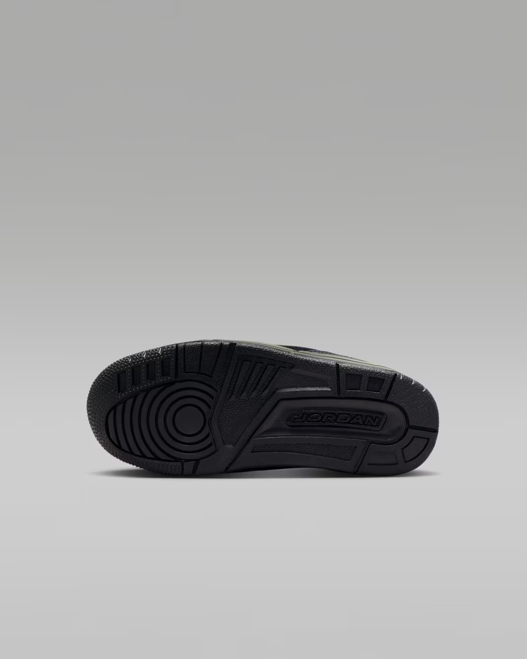 Кросівки FQ3951-001 Nike FQ3951-001