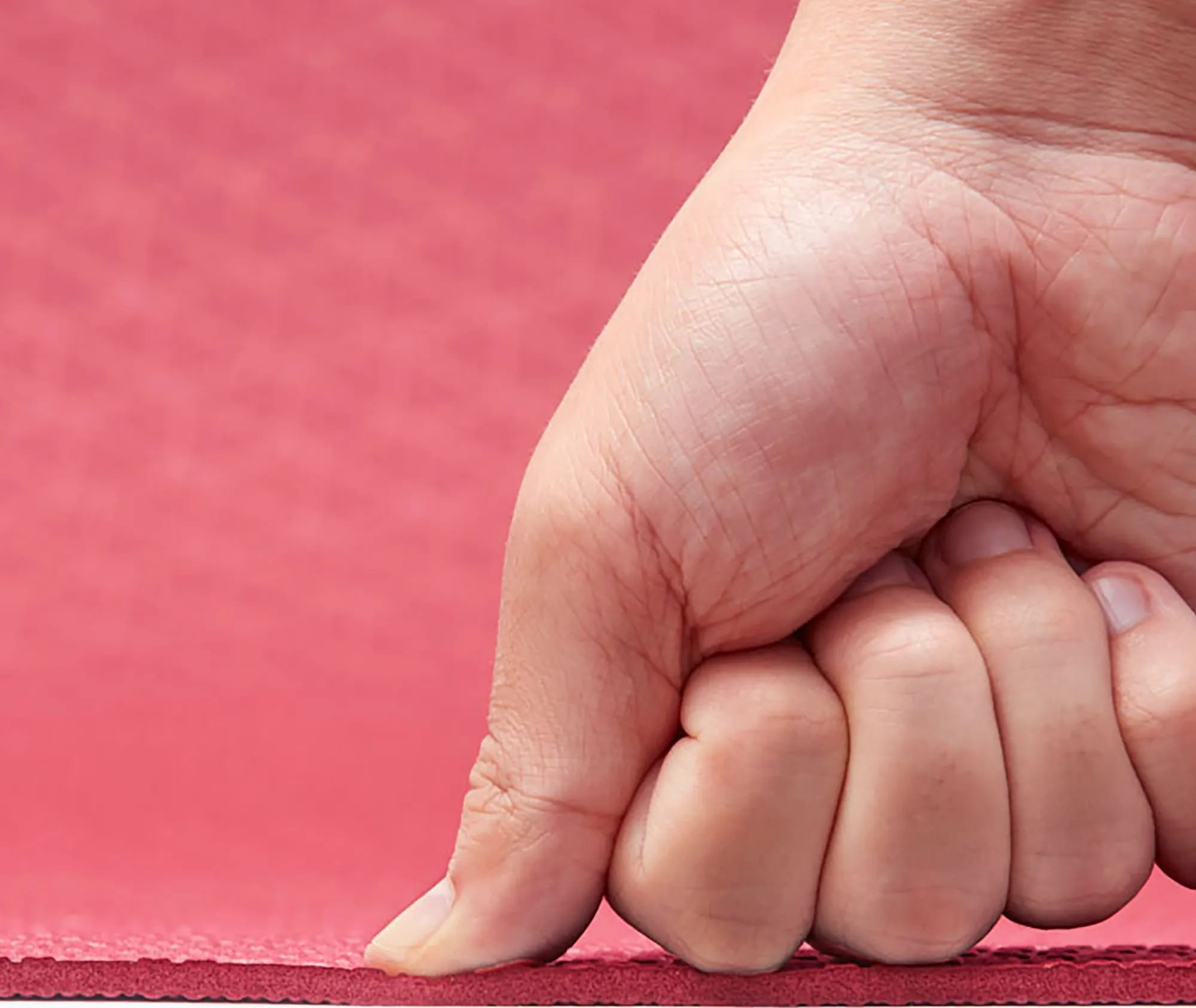 Килимок для йоги Adidas Yoga Mat бордовий Уні 183 х 61 х 0,6 см ADYG-10002CB