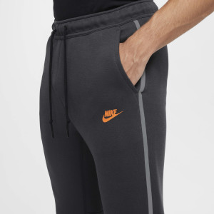 Штани Nike Sportswear Tech Fleece gray HQ3747-060