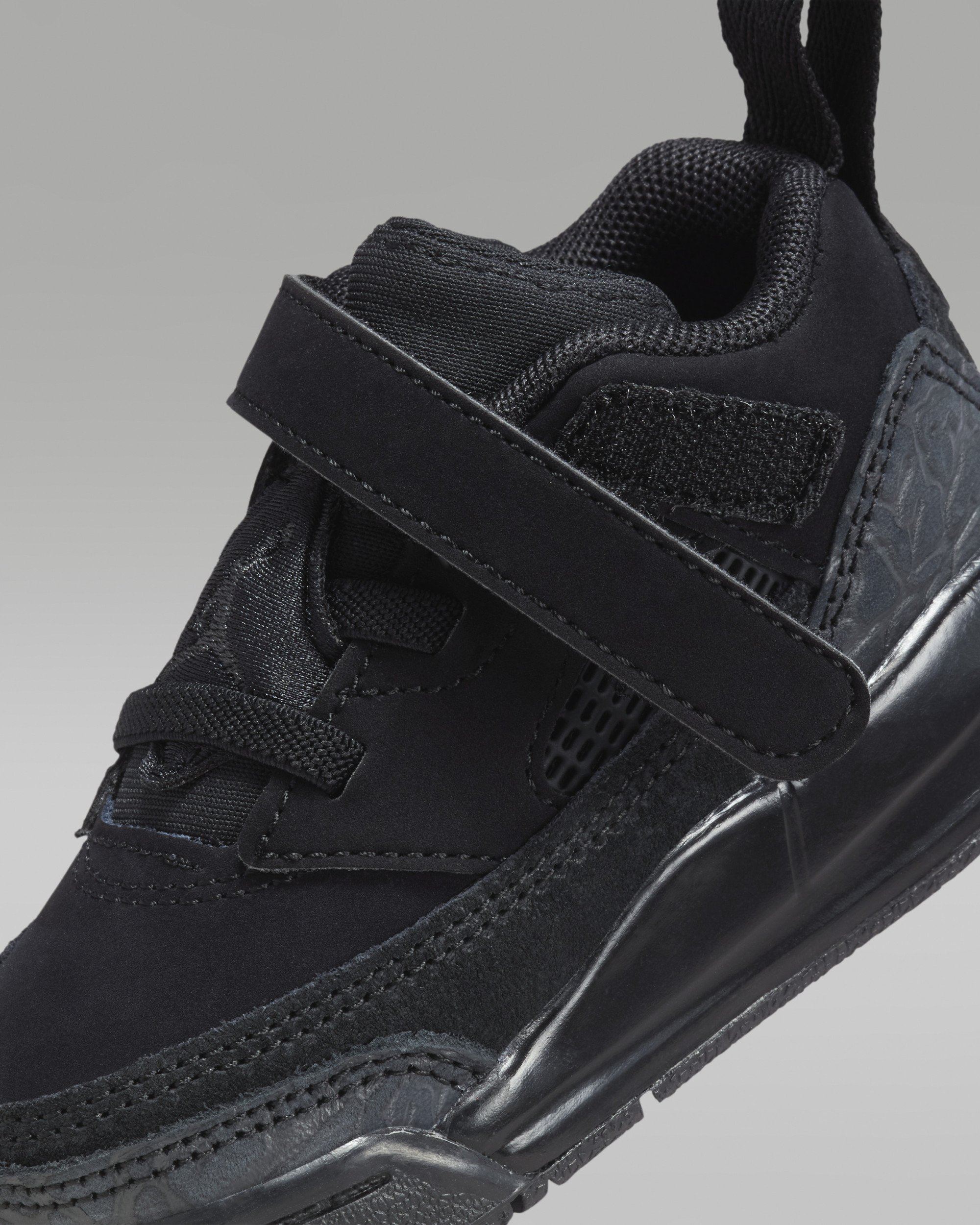Кросівки Jordan SPIZIKE LOW (TD) FQ3952-001