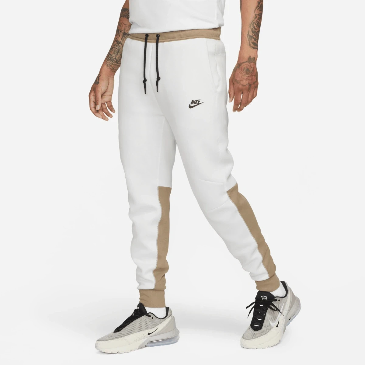 Штани Nike Tech Fleece Jogger White FB8002-121
