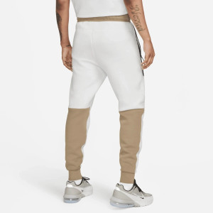 Штани Nike Tech Fleece Jogger White FB8002-121