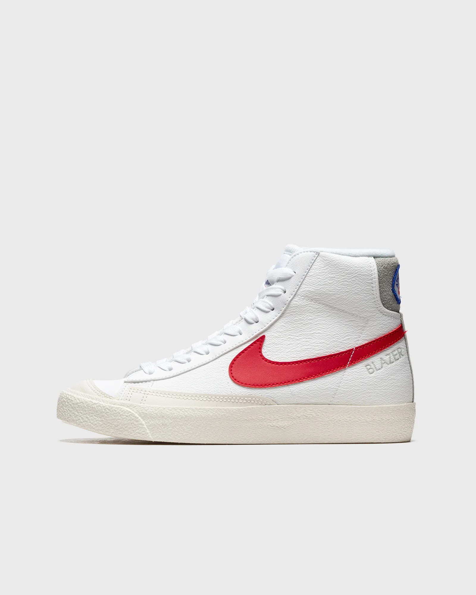 Кросівки Nike Blazer Mid '77 DH9700-100