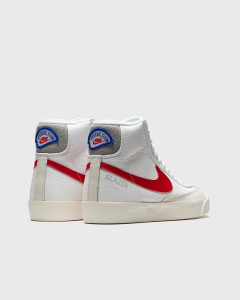 Кросівки Nike Blazer Mid '77 DH9700-100