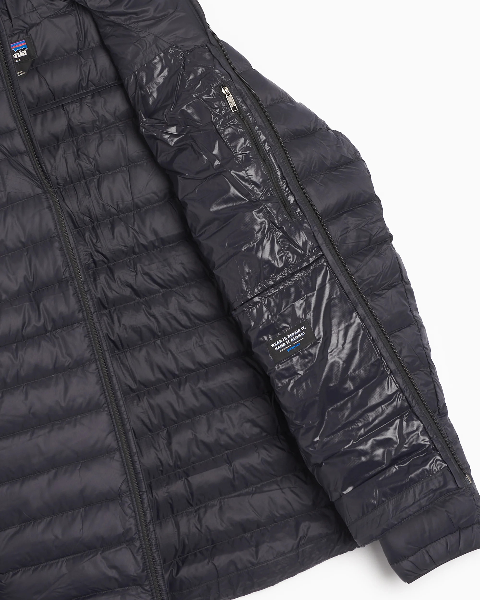 Куртка Patagonia MS DOWN SWEATER HOODY 84702-BLK