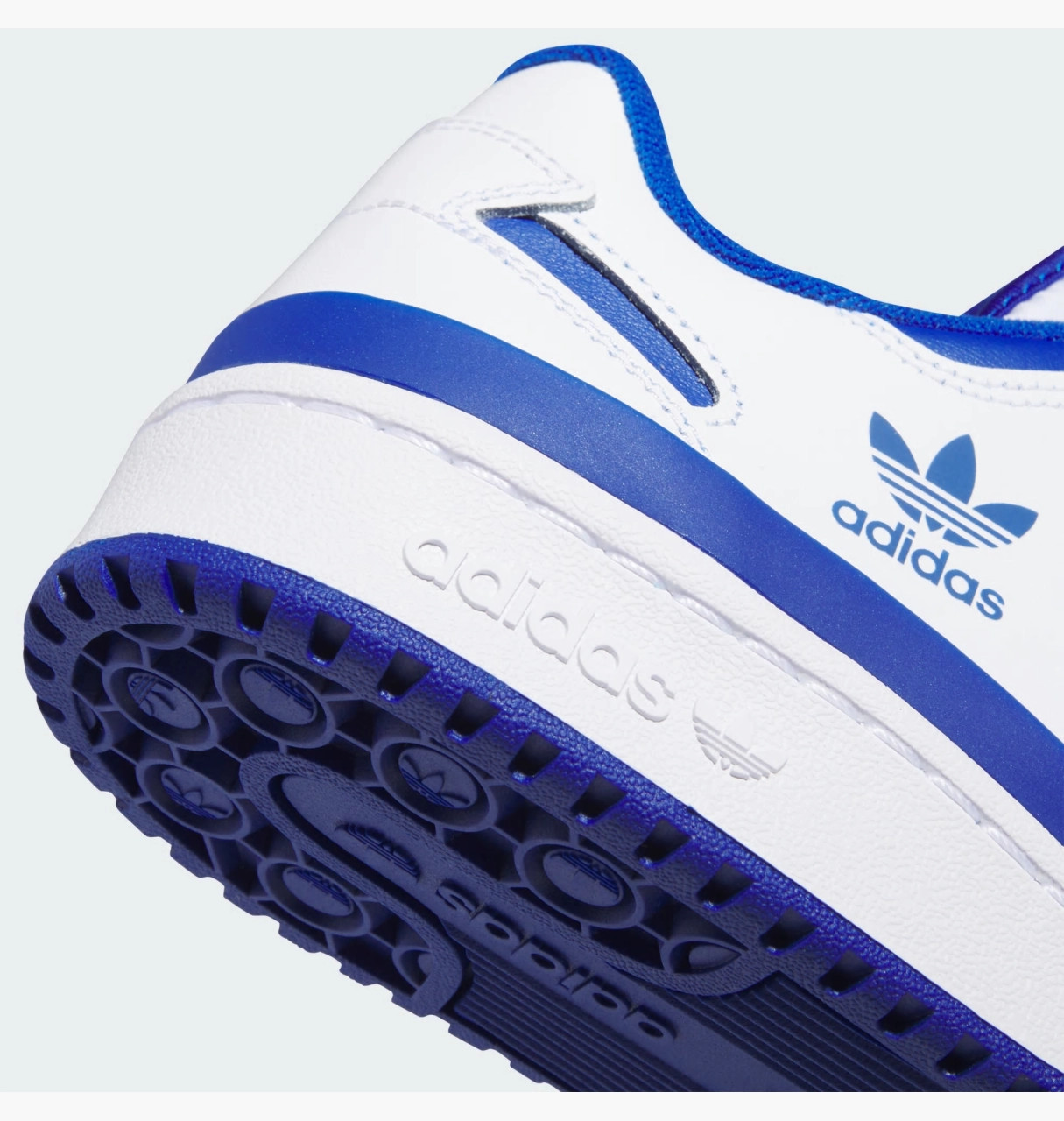 Кросівки чоловічі Adidas Forum Low HQ6828