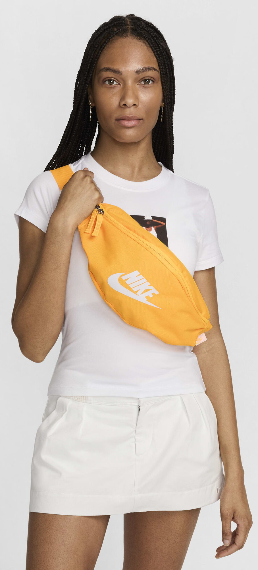 Сумка на пояс Nike NK HERITAGE WAISTPACK - FA21 3L жовтий Уні 41х10х15 см DB0490-845