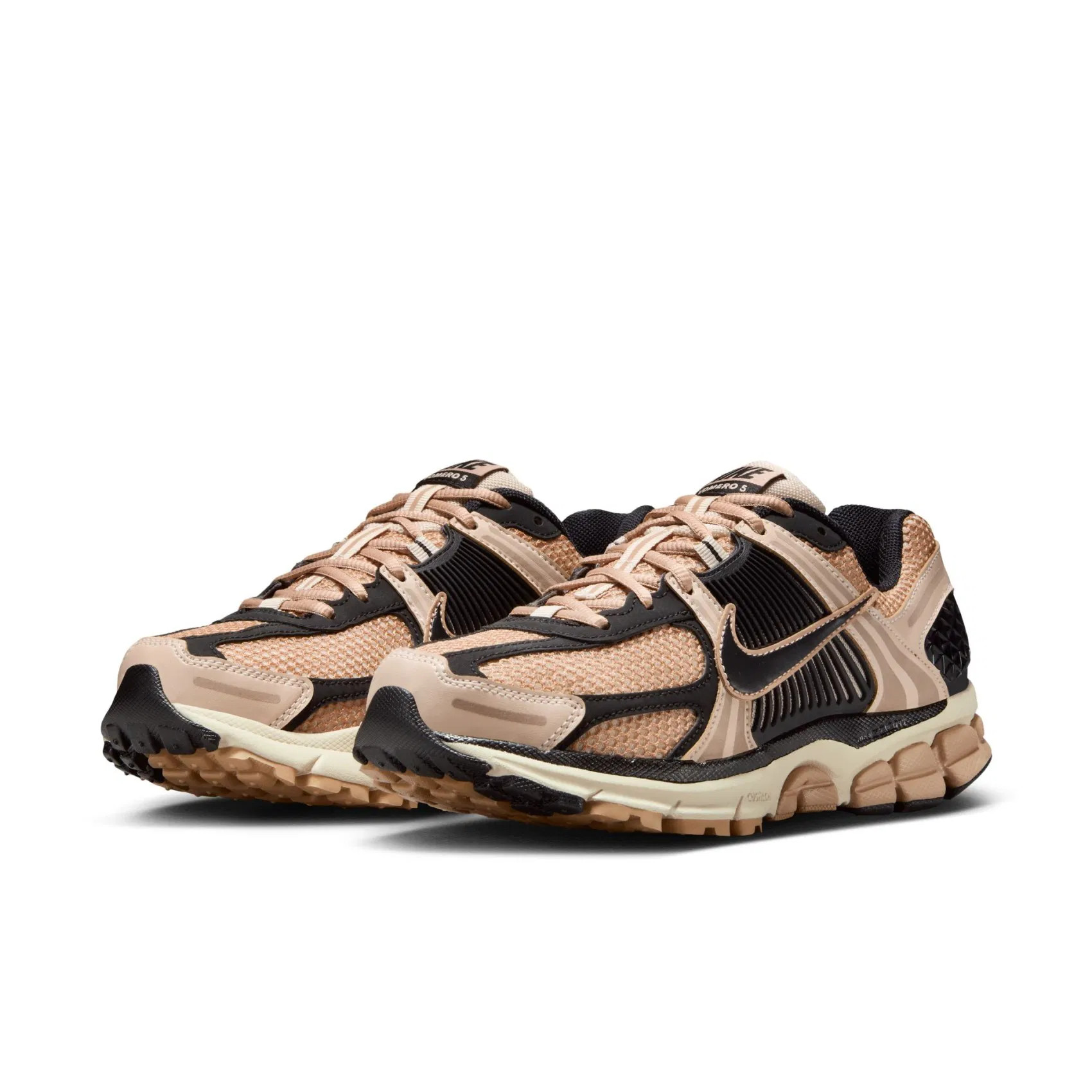 Кросівки Nike W NIKE ZOOM VOMERO 5 FJ2028-106