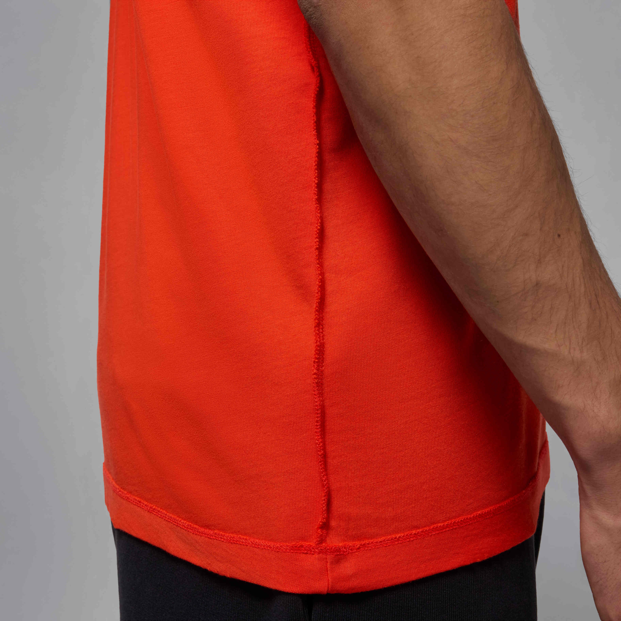 Футболка чоловіча Air Jordan Rare Air Wsh 85 Ss Crew Red IB3130-673