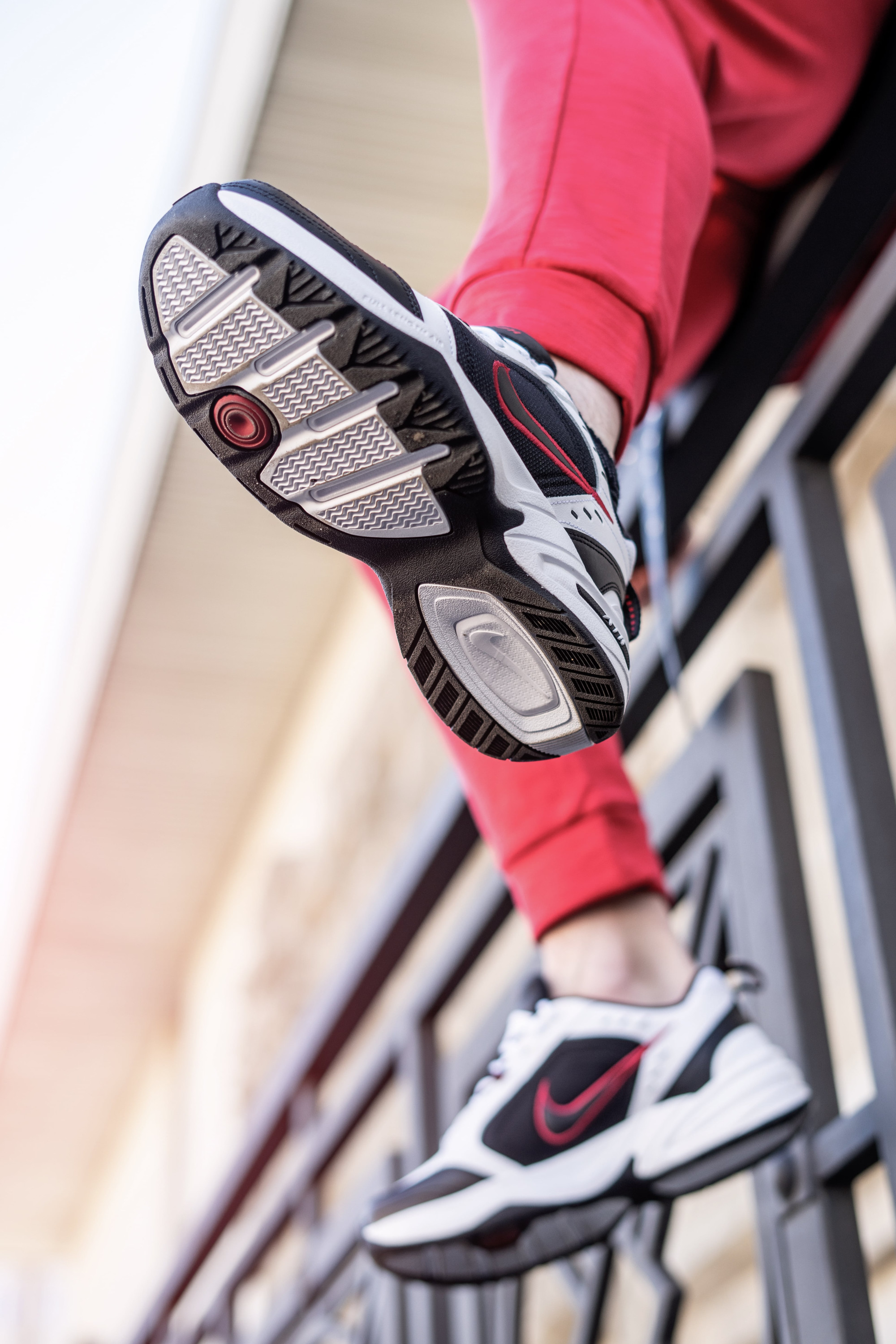 Кросівки Nike AIR MONARCH IV 415445-101