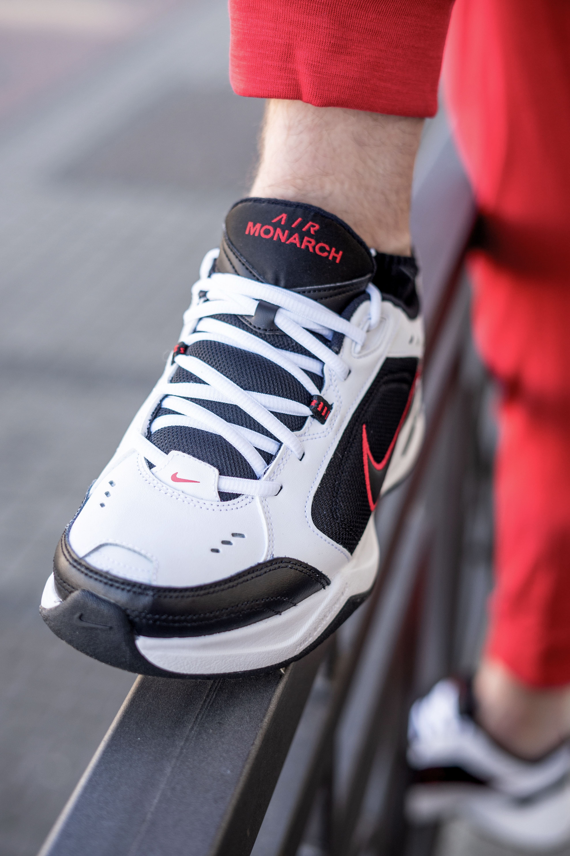 Кросівки Nike AIR MONARCH IV 415445-101
