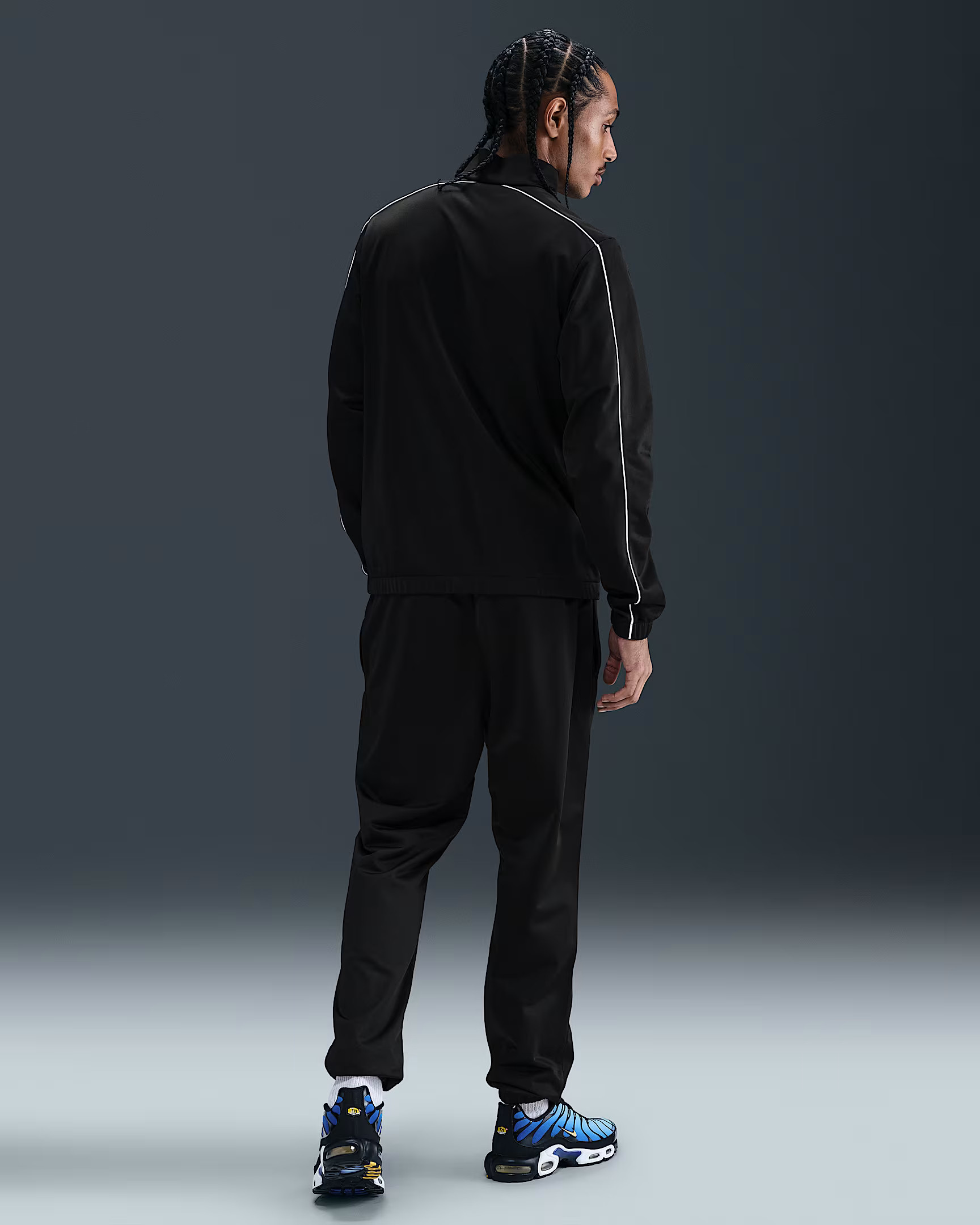 Костюм спортивний Nike M CLUB PK TRK SUIT HV1444-010