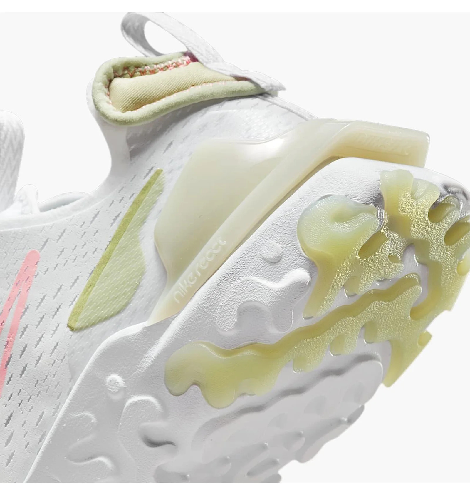 Кросівки DM3032-100 Nike DM3032-100