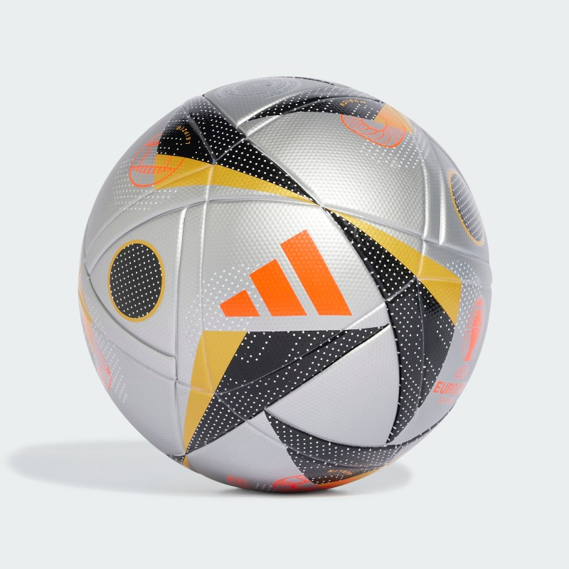 М'яч футбольний adidas IX4046