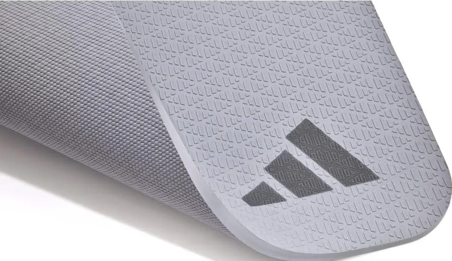 Килимок для йоги Adidas Yoga Mat сірий Уні 183 х 61 х 1 см ADYG-10003SV