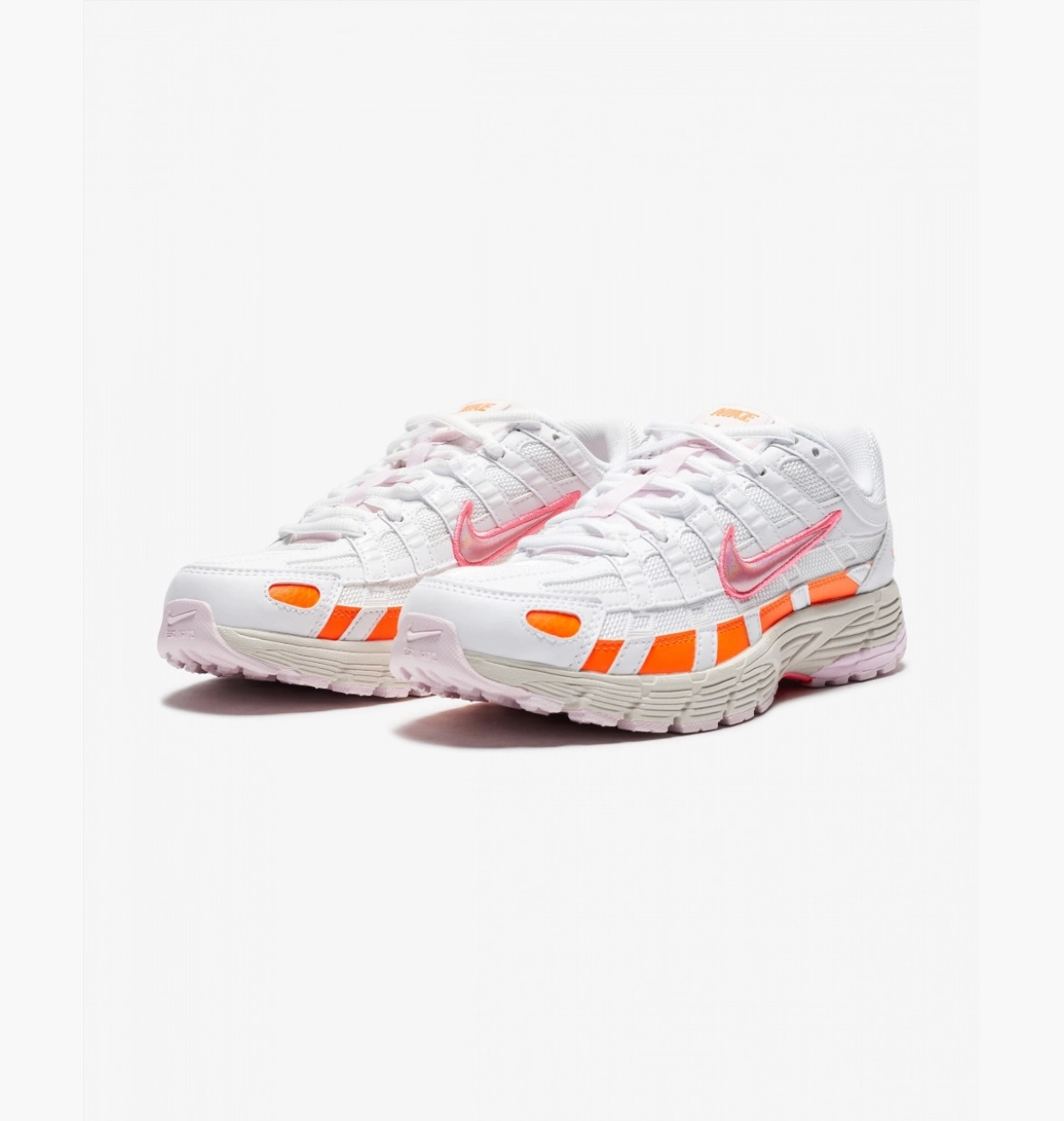 Кросівки Nike WMNS P-6000 CV3033-100