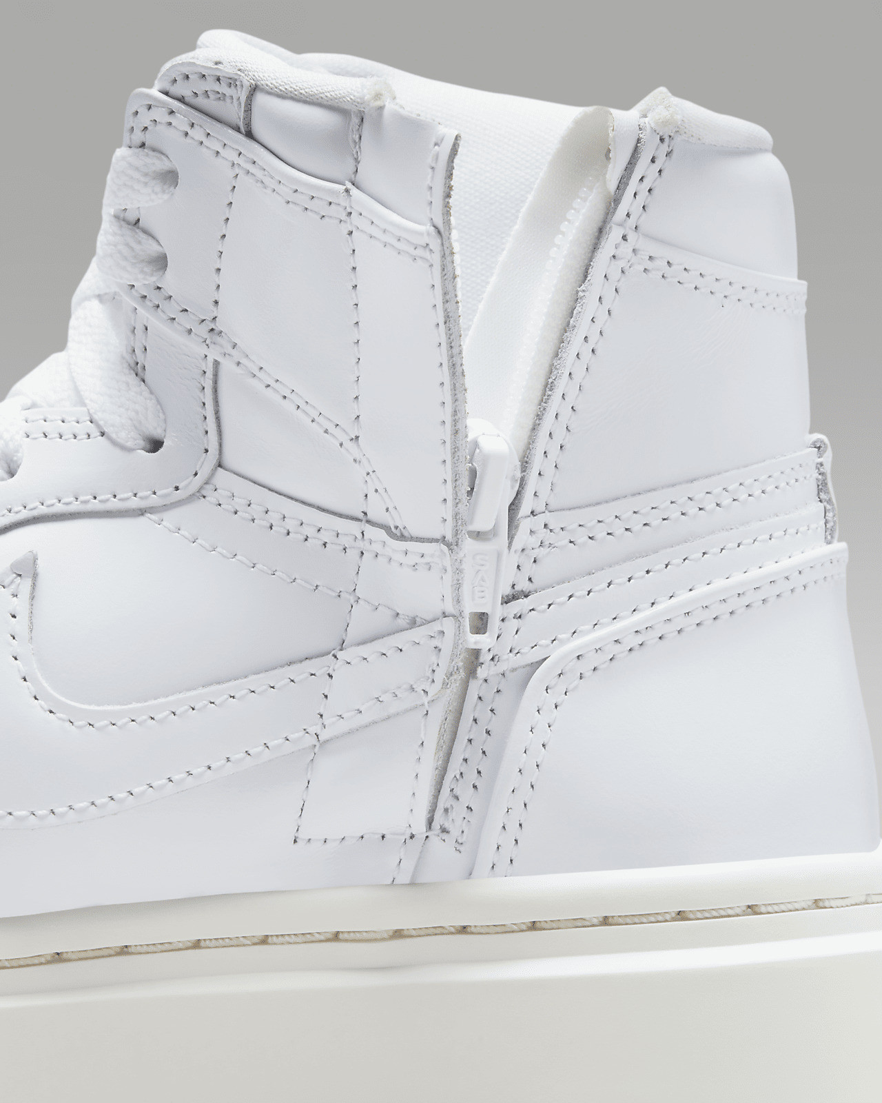 Кросівки жіночі W AIR JORDAN 1 ELEVATE HIGH SE FB9894-100