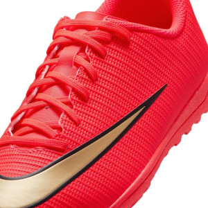 Сороконіжки Nike JR VAPOR 17 CLUB TF IO1484-600