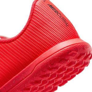 Сороконіжки Nike JR VAPOR 17 CLUB TF IO1484-600