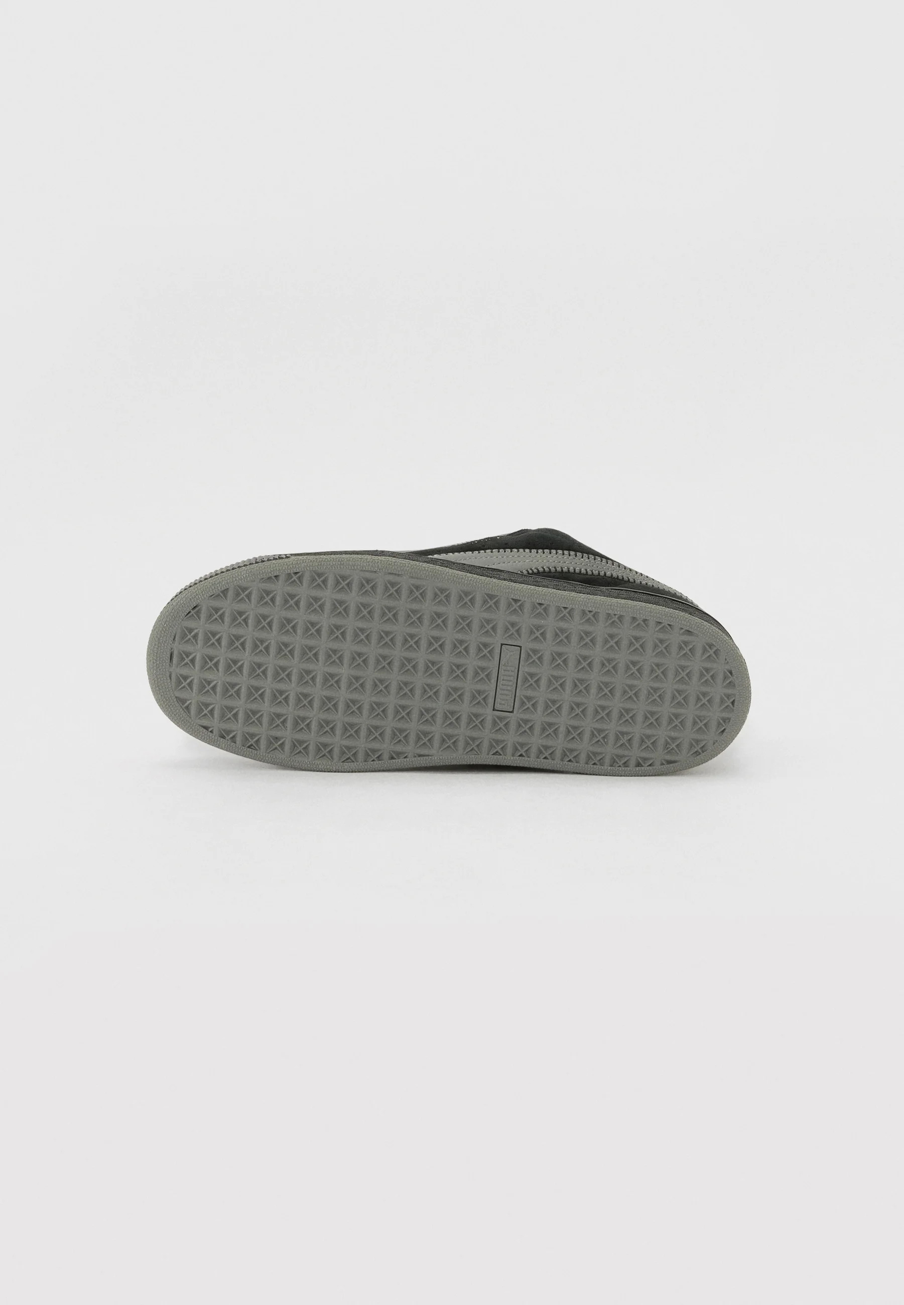 Кросівки Puma Suede XL Black/Grey 403963-01