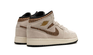 Кросівки Jordan 1 Mid SE Brown Elephant (GS) DZ5369-102