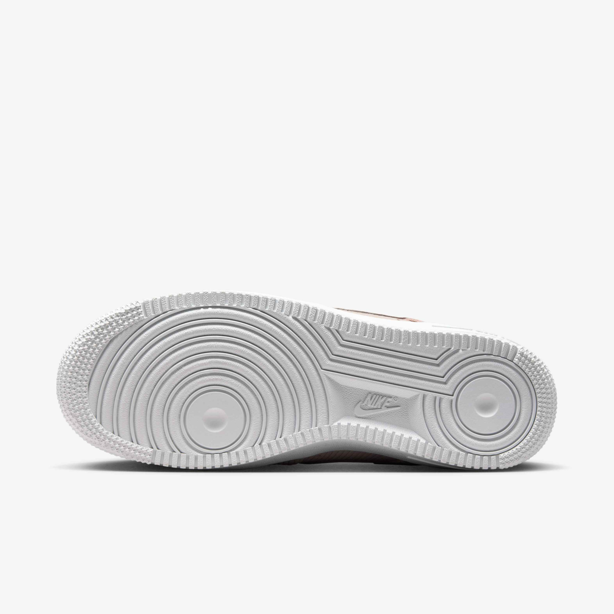 Кросівки Nike W AIR FORCE 1 07 IM6533-602